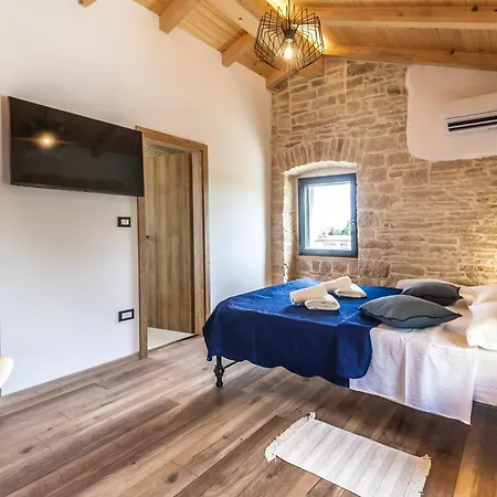 Vila Doda With Heated Pool, Garden And Indoor Sauna In Istria Croatia *