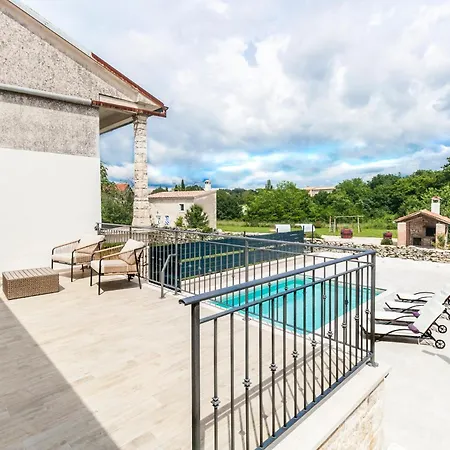 Villa Doda With Heated Pool, Garden And Indoor Sauna In Istria Croatia Modrušani