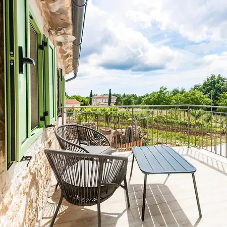 Doda With Heated Pool, Garden And Indoor Sauna In Istria Croatia Villa *
