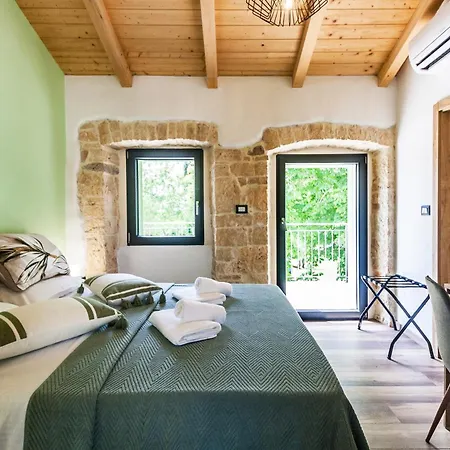 Villa Doda With Heated Pool, Garden And Indoor Sauna In Istria Croatia *